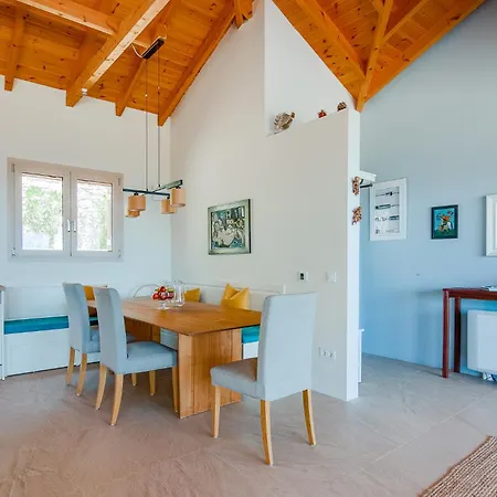 Villa Maher One